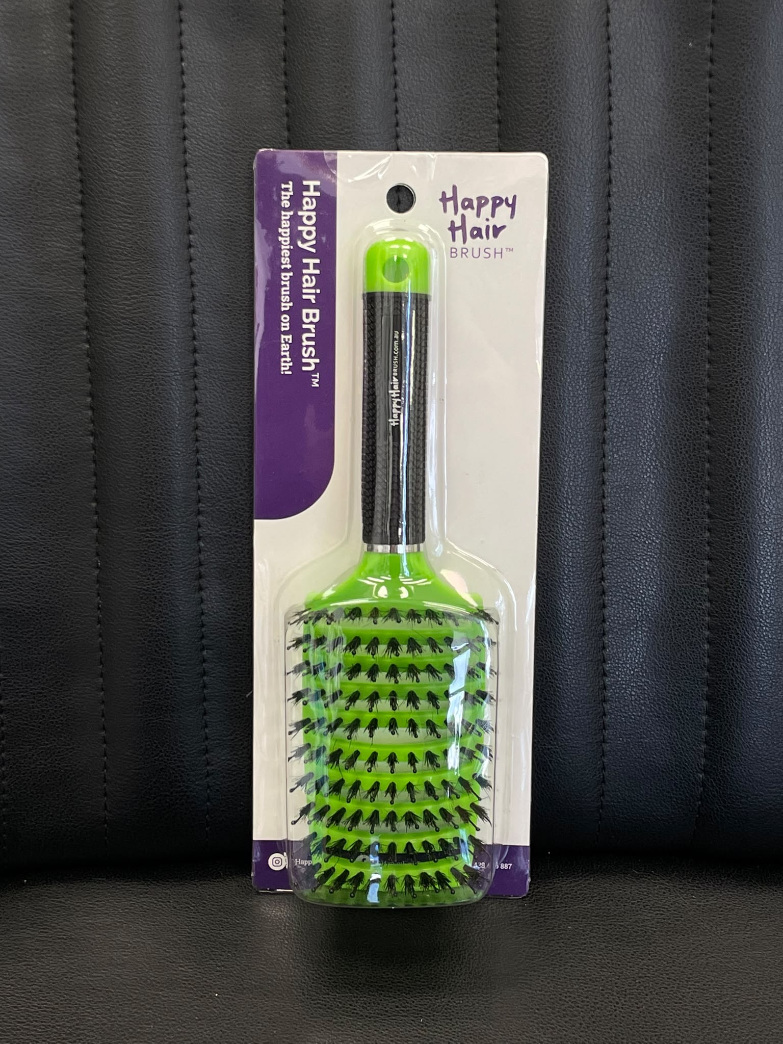 Happy Brush Green |  Hair to go by Cutting Edge