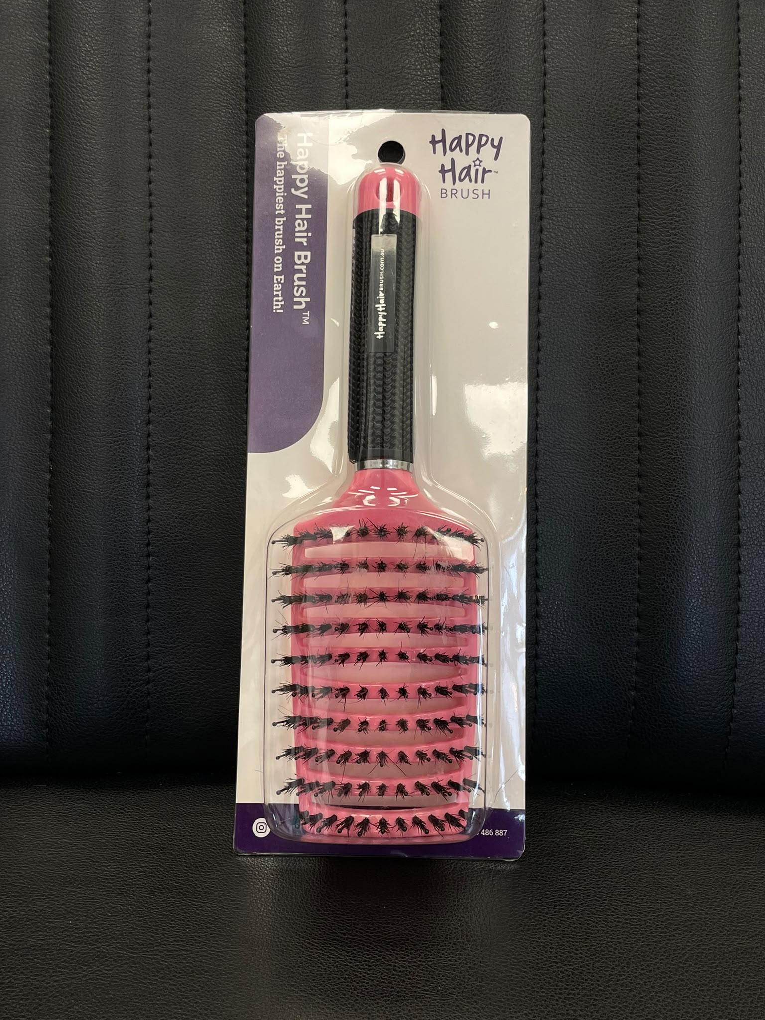 Happy Brush Pink |  Hair to go by Cutting Edge